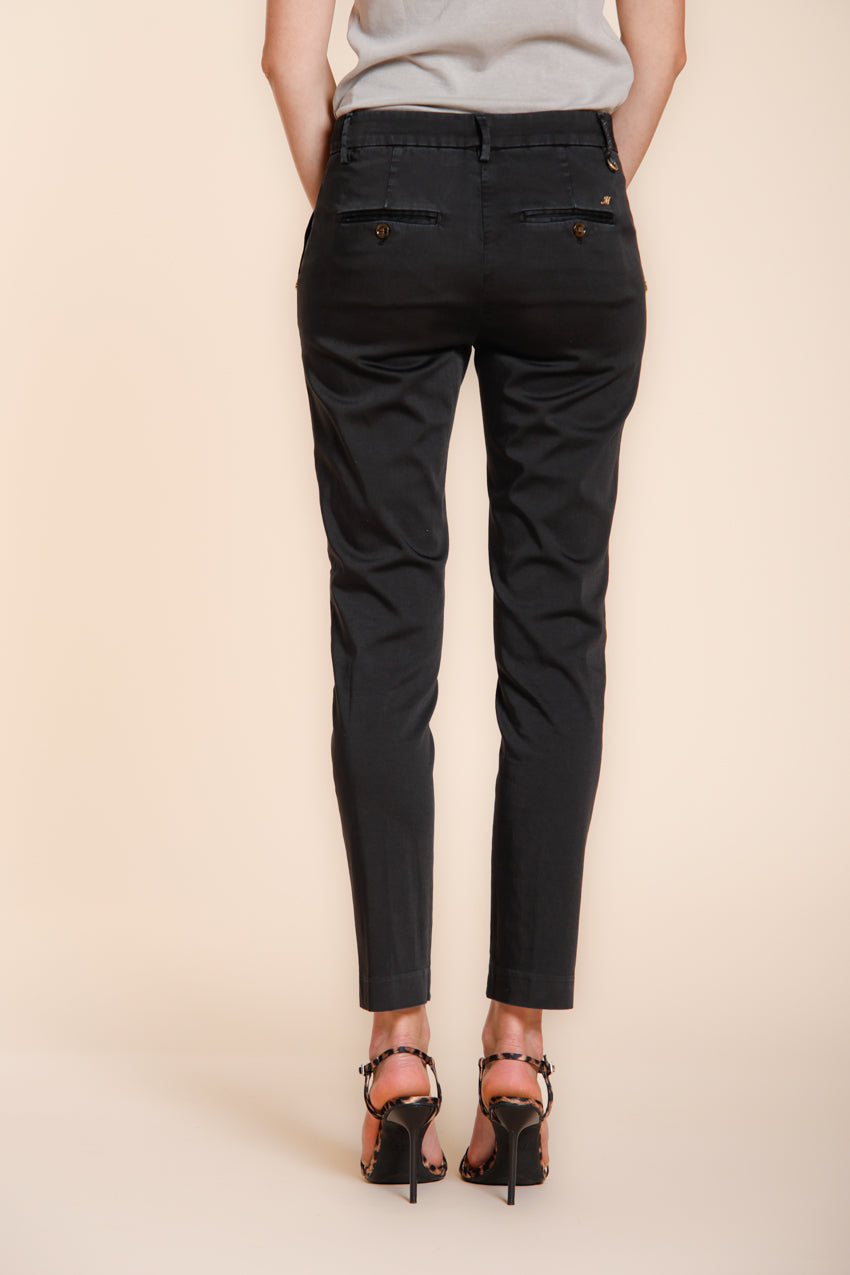 New York Slim pantalone chino donna in raso stretch slim fit ①