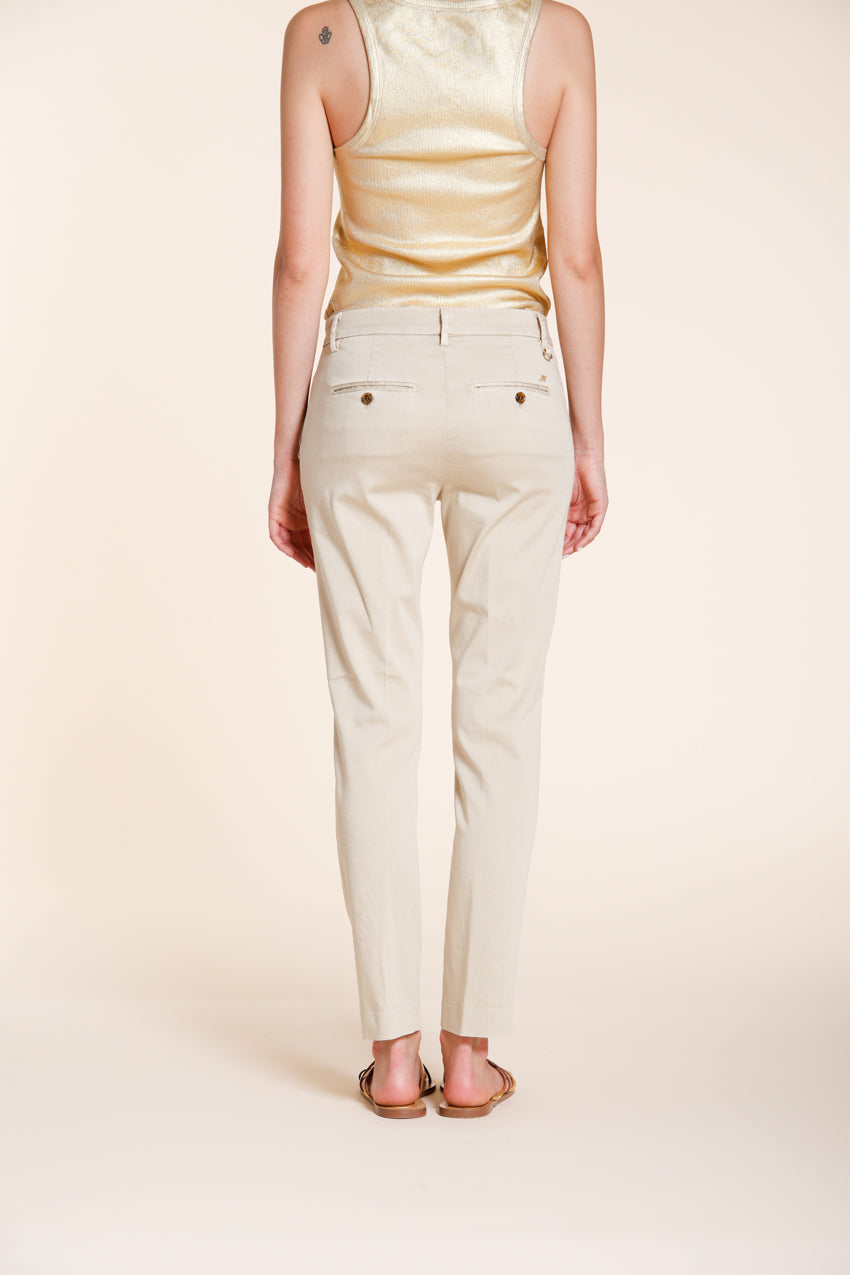 New York Slim pantalone chino donna in raso stretch slim fit ①
