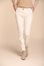 Foto 1 New York Slim pantalone chino donna in raso slim fit