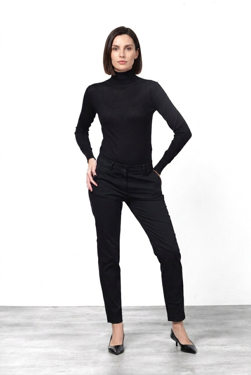 New York Slim Chinohose für Damen aus Satin mit slim fit ①
