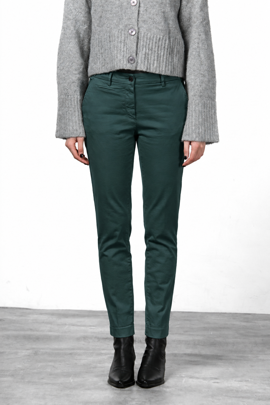 New York Slim pantalon chino femme en satin slim fit ①
