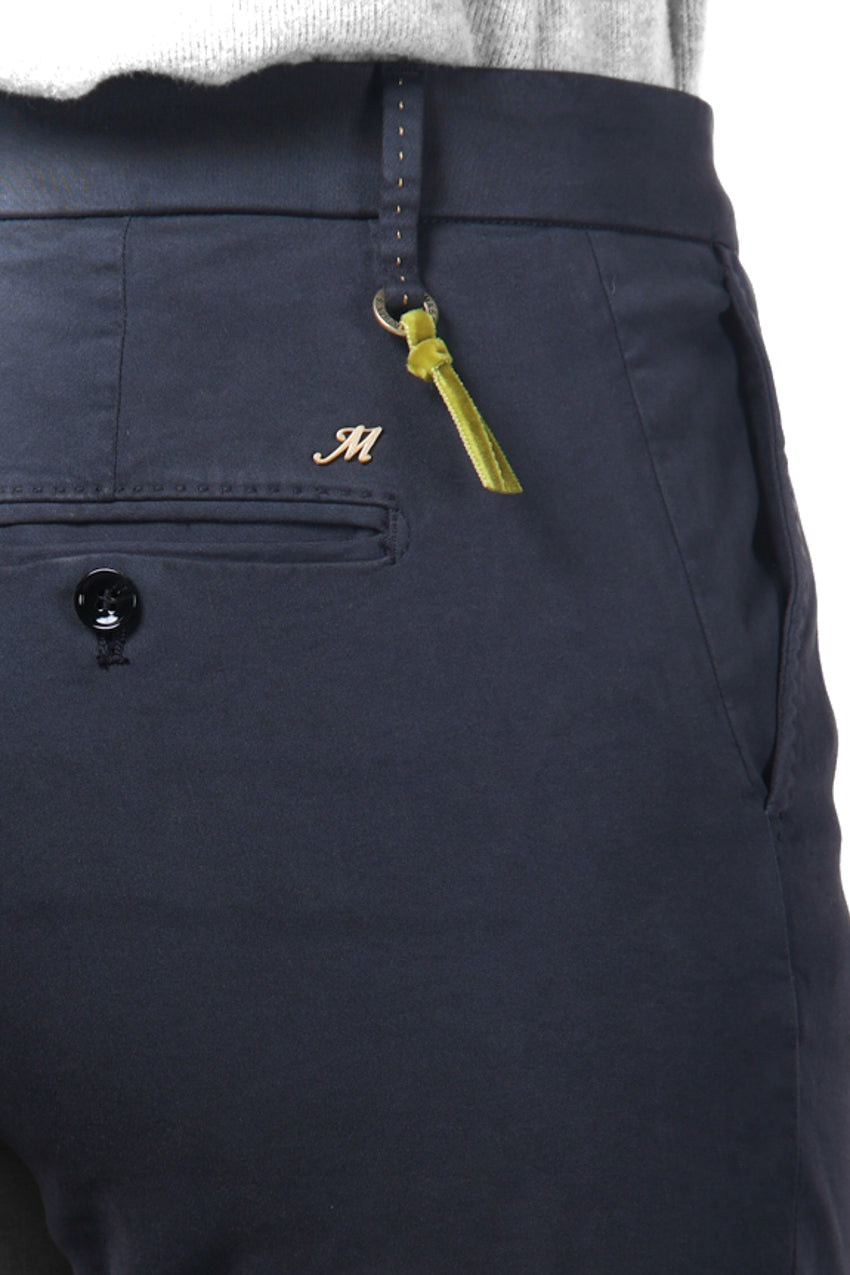New York Slim Chinohose für Damen aus Satin mit slim fit ①