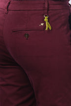 New York Slim Chinohose für Damen aus Satin mit slim fit ①