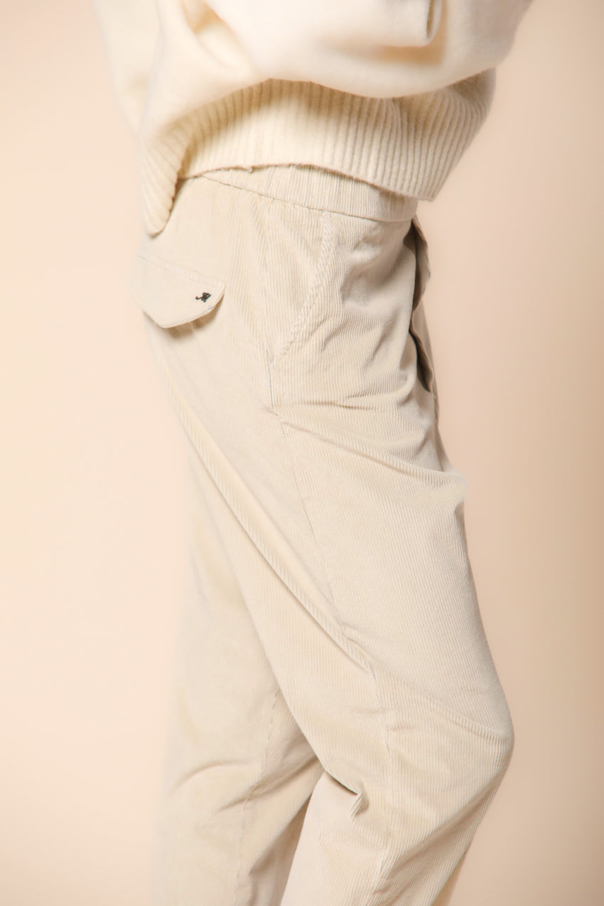 Malibu Jogger City pantaloni chino donna in velluto a coste relaxed fit