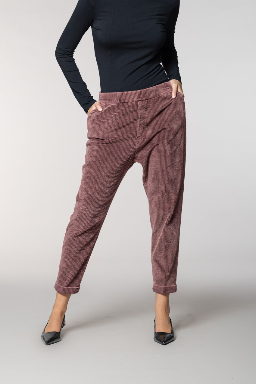 Malibu Jogger City pantalón chino mujer en pana de canalé relaxed fit