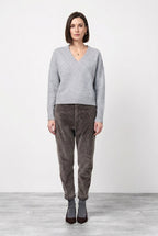 Malibu Jogger City women’s chino pants in wide-wale velvet with relaxed fit
