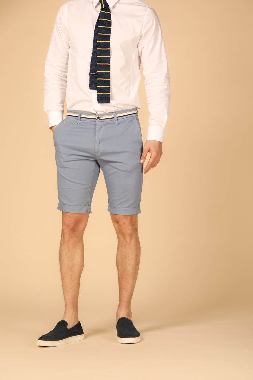 immagine 2 di bermuda chino uomo modello London Summer in azzurro fit regular di Mason's