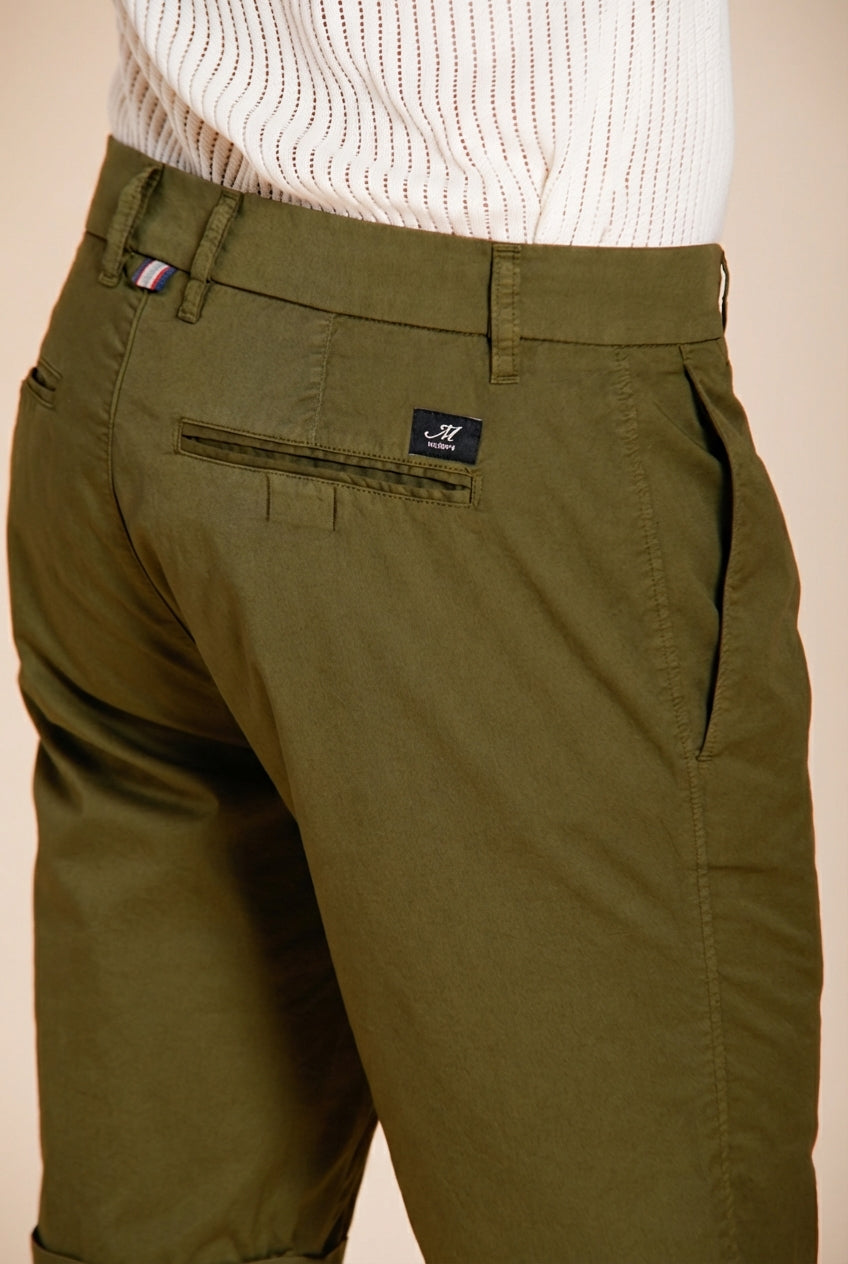 London men's chino bermuda in stretch gabardine regular fit ①