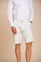 London men's chino bermuda in stretch gabardine regular fit ①