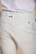 London men's chino bermuda in stretch gabardine regular fit ①