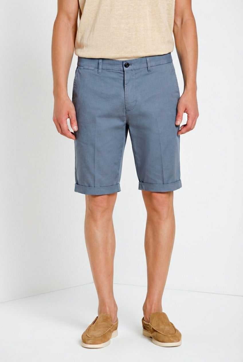 London men's chino bermuda in stretch gabardine regular fit ①