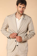 Da Vinci men's travel blazer in technical stretch satin with details 