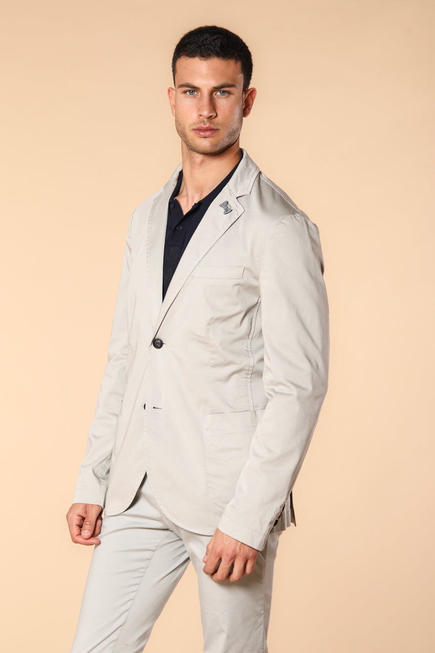 Da Vinci men's travel blazer in technical stretch satin with details