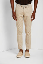 Milano Jogger Travel pantalón chino hombre en satén técnico travel stretch extra slim fit