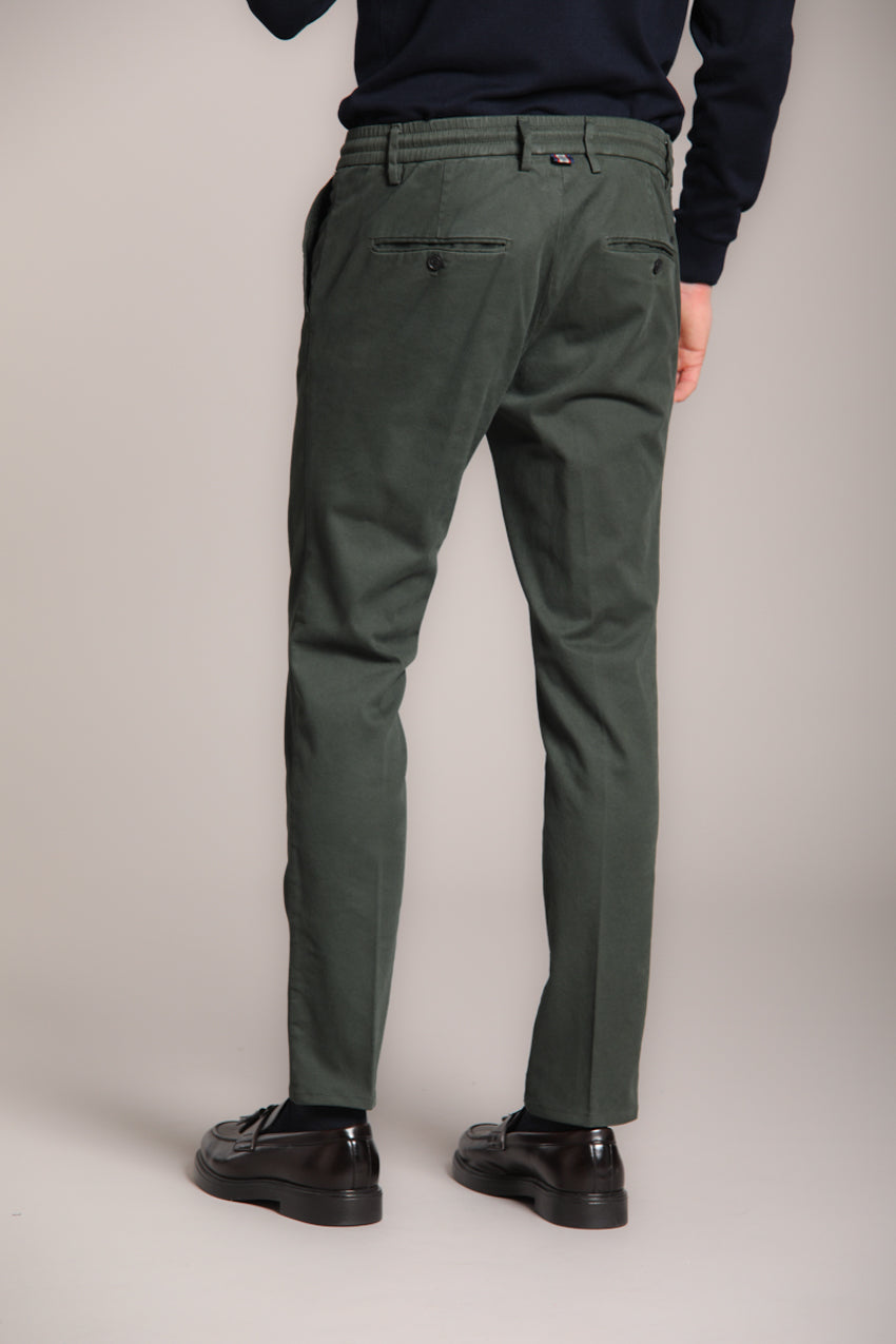 Foto 5 Milano Jogger pantalone chino uomo in gabardina stretch extra slim fit