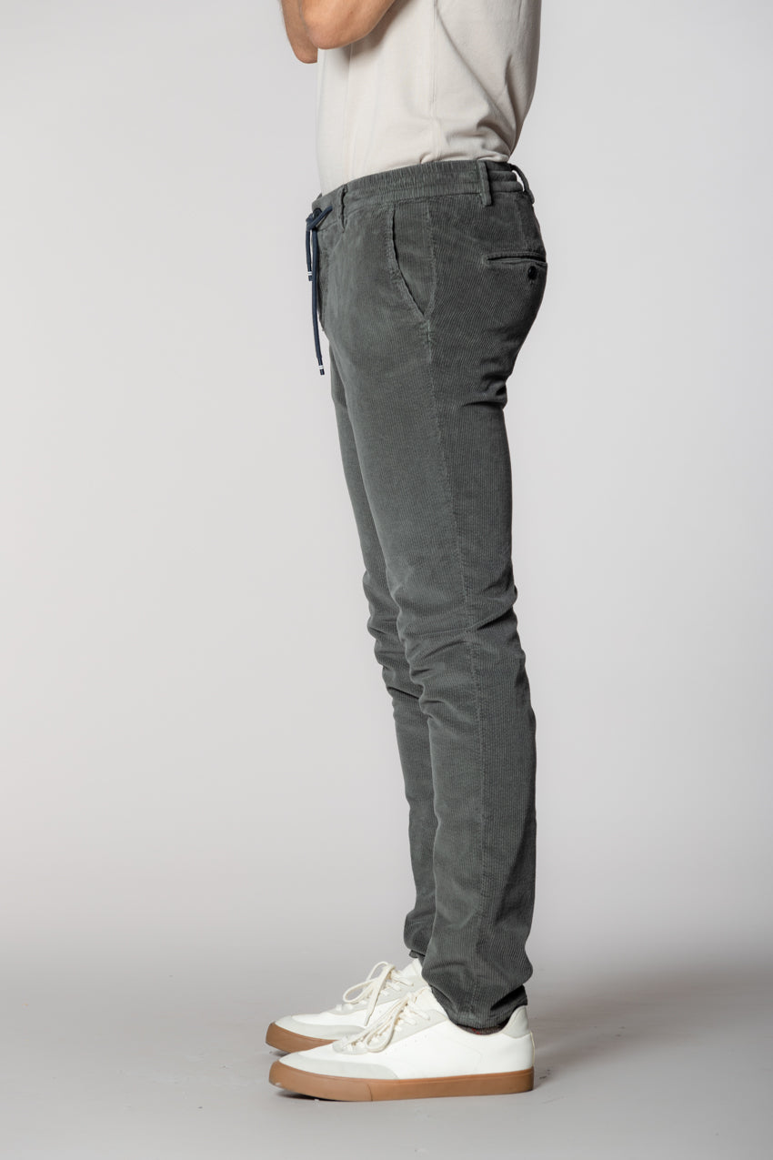 Milano Jogger men's chino pants in 500 wale corduroy extra slim fit