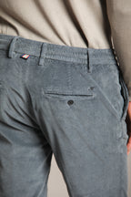 Foto 2 Milano Jogger pantalone chino uomo in velluto 500 righe extra slim fit