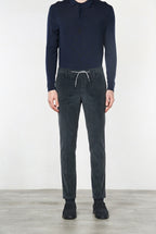 Milano Jogger pantalón chino de hombre en terciopelo 500 líneas extra slim fit