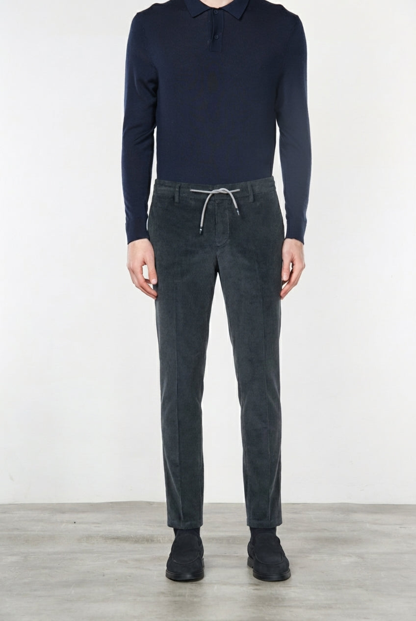 Milano Jogger pantalón chino de hombre en terciopelo 500 líneas extra slim fit
