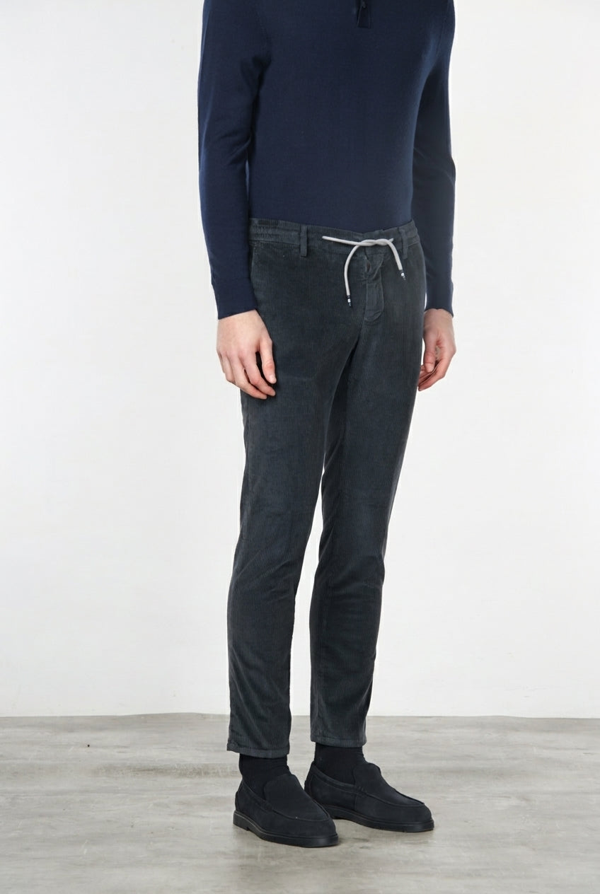 Milano Jogger pantalón chino de hombre en terciopelo 500 líneas extra slim fit
