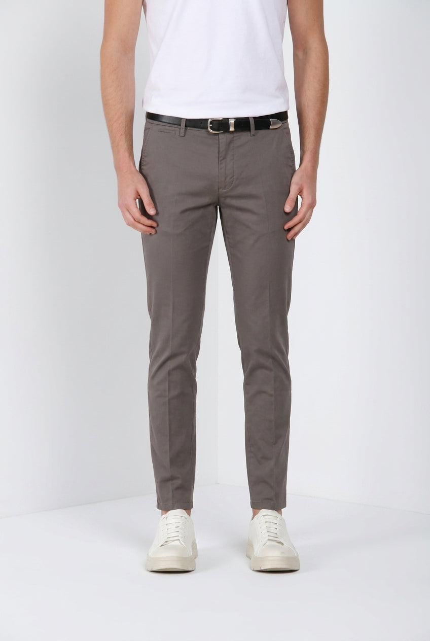 Torino Travel pantalón chino hombre en satén técnico travel stretch slim fit