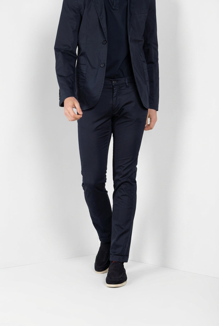 Torino Travel pantalón chino hombre en raso técnico travel stretch slim fit