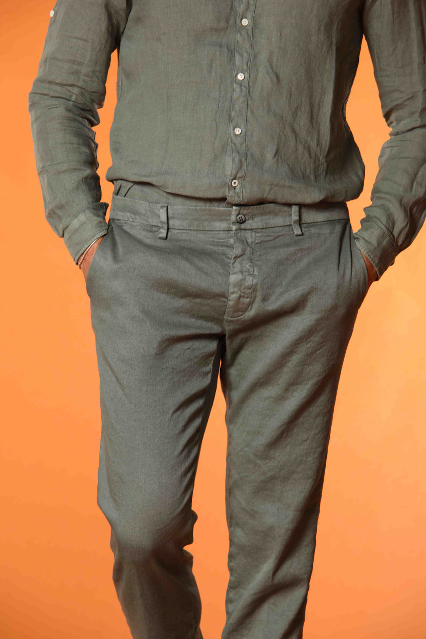New York pantalón chino de hombre en twill de lino y algodón regular fit