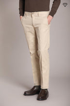 Foto 1 New York pantalone chino uomo in gabardina stretch regular fit ①