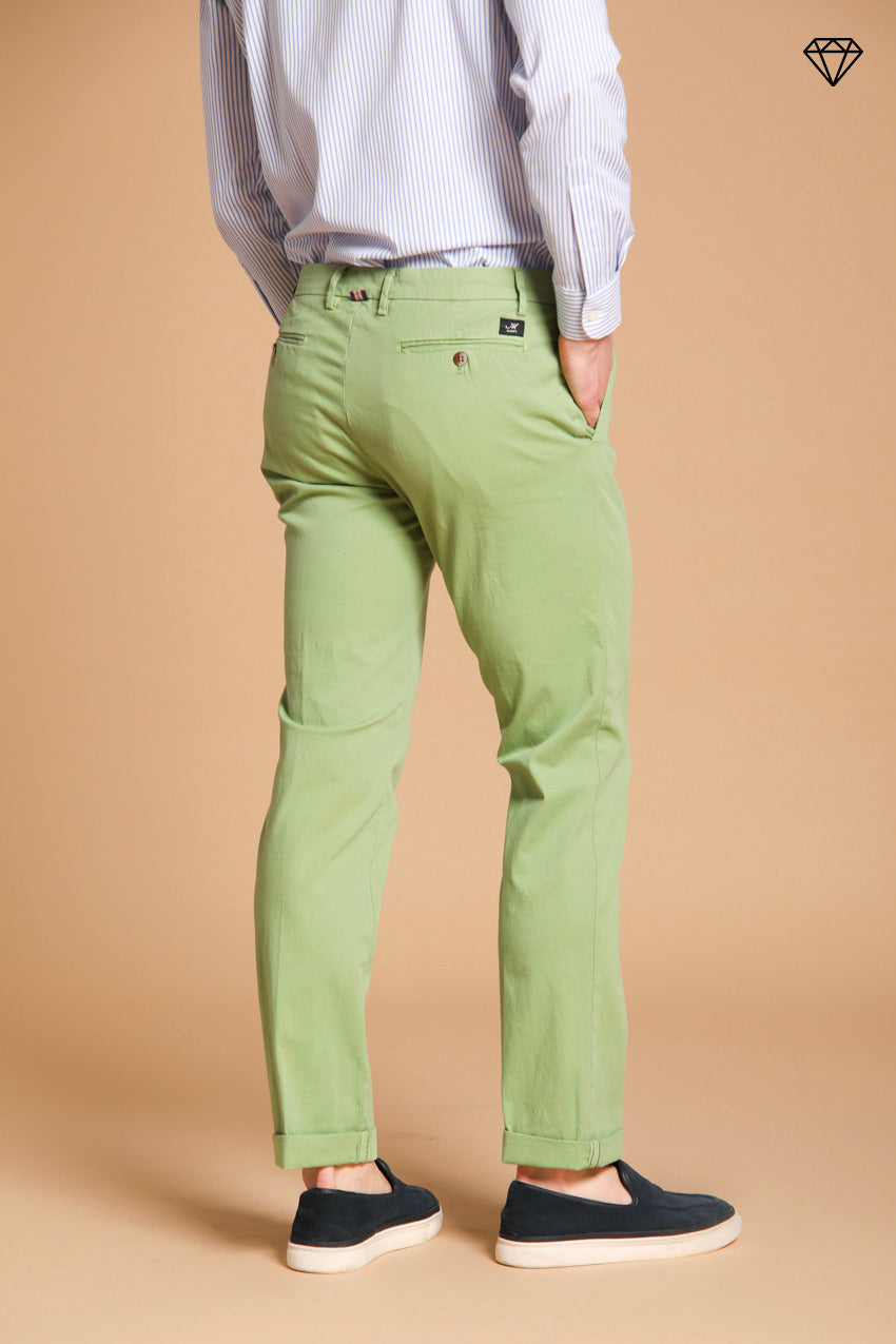 New York Herren Chino Hose aus Stretch-Satin Regular Fit ①