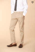 New York Herren Chino Hose aus Stretch-Satin Regular Fit ①