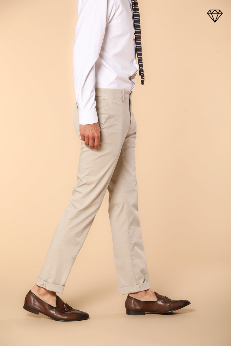 New York Herren Chino Hose aus Stretch-Satin Regular Fit ①