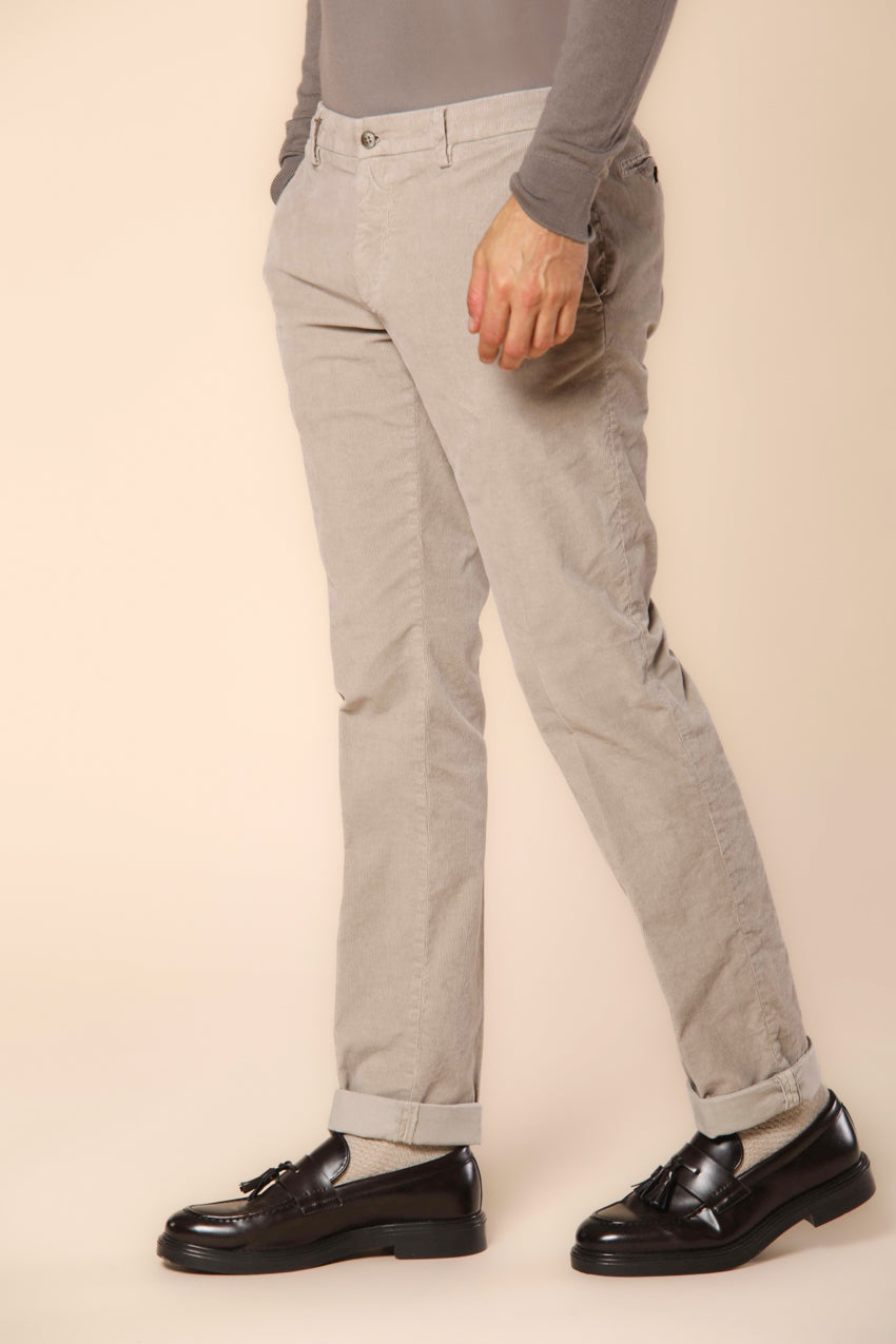 New York pantalón chino hombre en terciopelo 1000 rayas ajuste regular