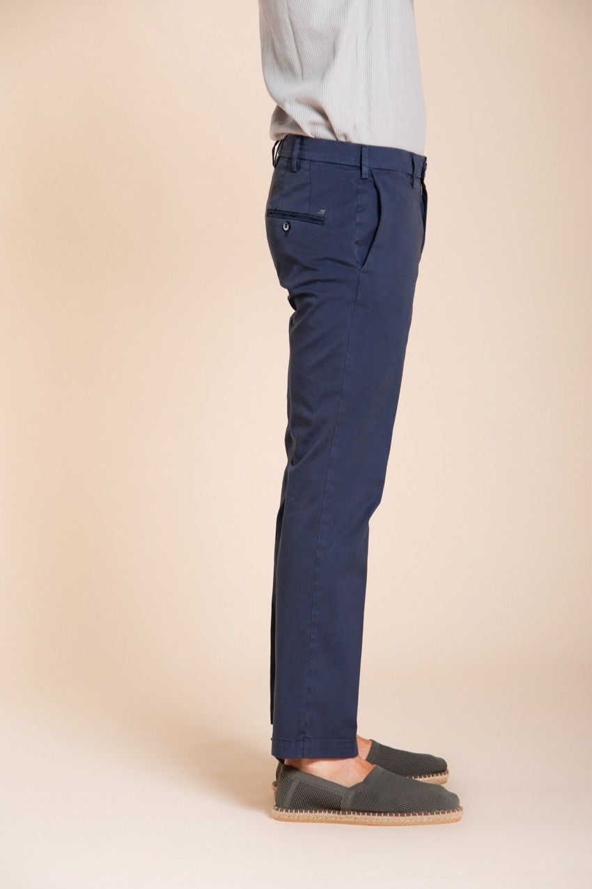New York Herren Chino Hose aus Stretch-Gabardine regular fit ①