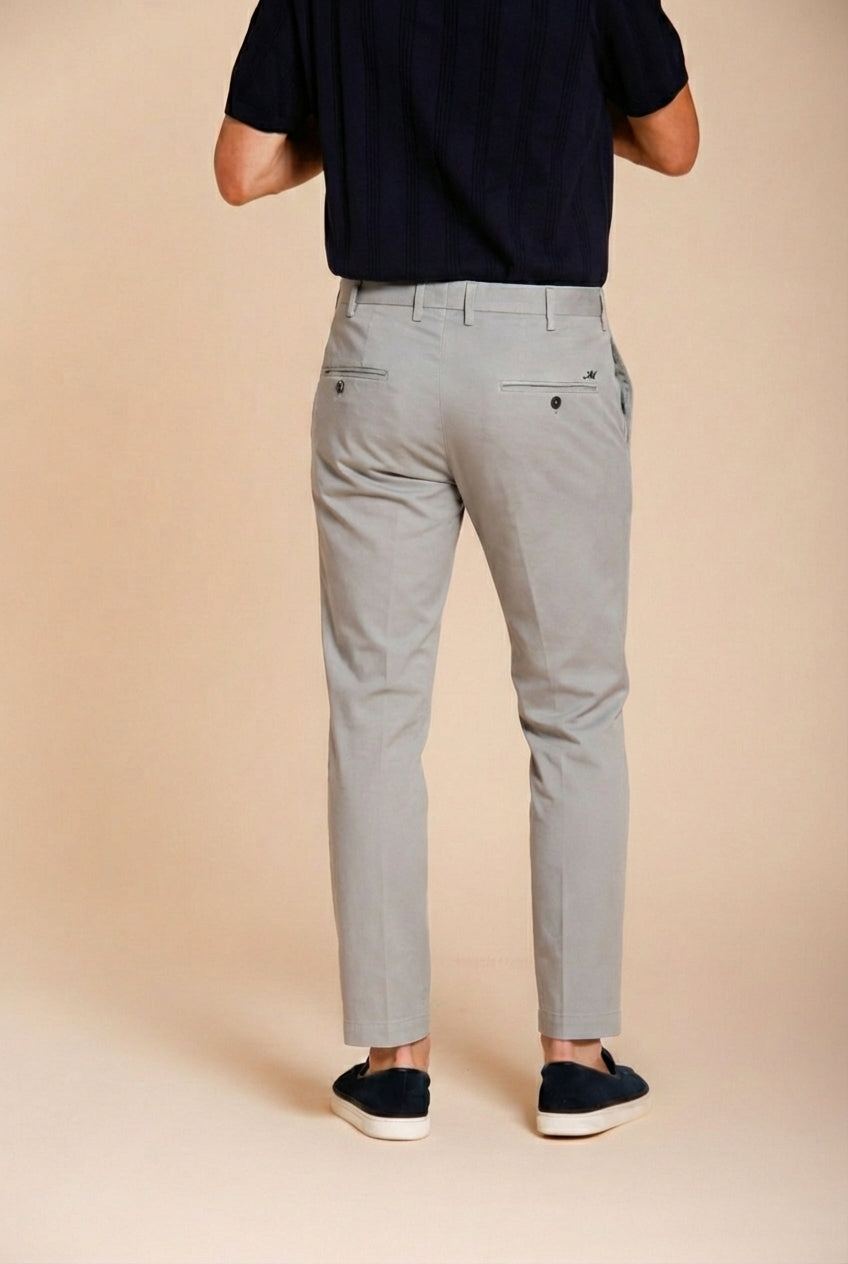 New York pantalón chino hombre en gabardina stretch regular fit ①