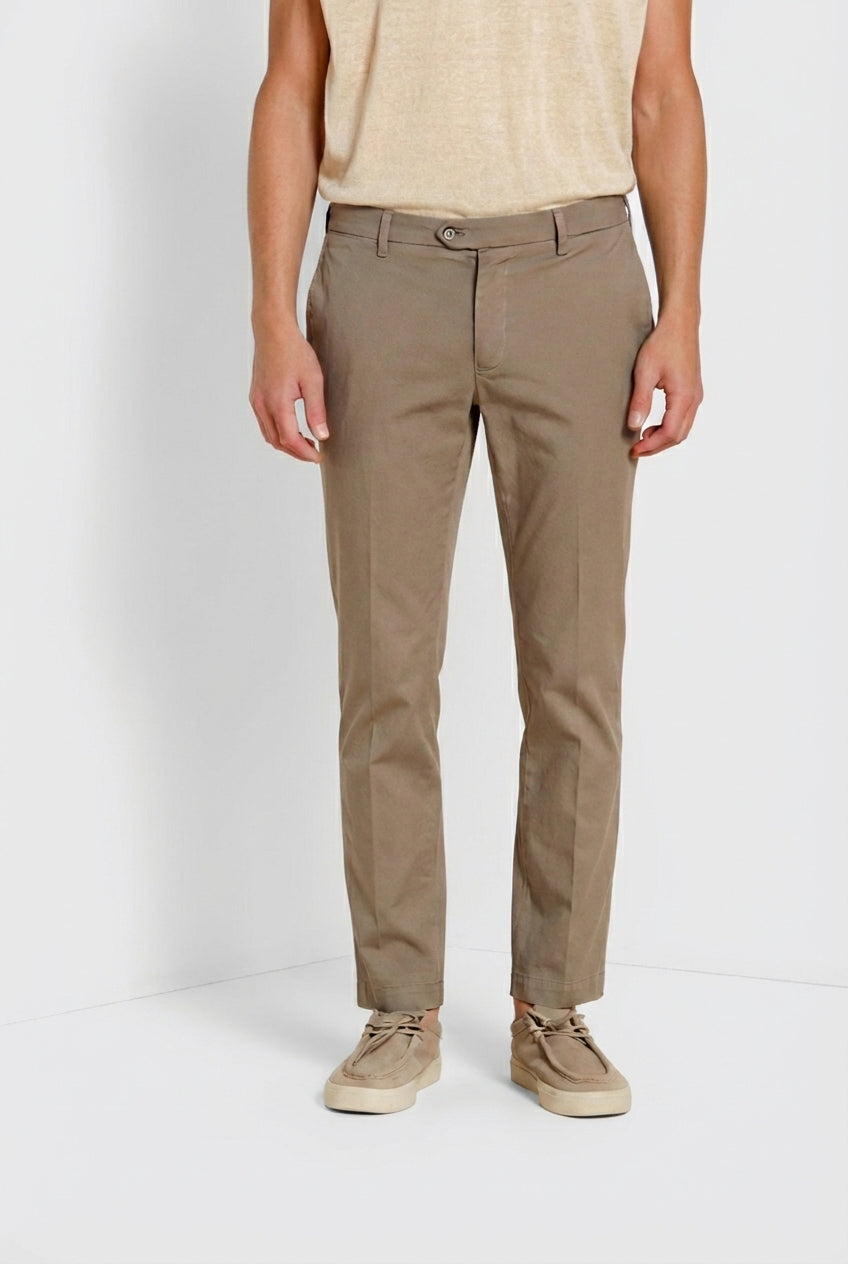 New York pantalon chino homme en gabardine stretch regular fit ①