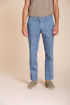 New York pantalón chino hombre en gabardina stretch regular fit ①
