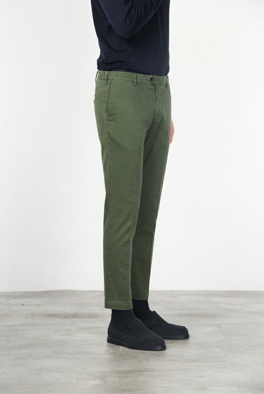New York pantalón chino de hombre en gabardina de algodón y lana regular fit