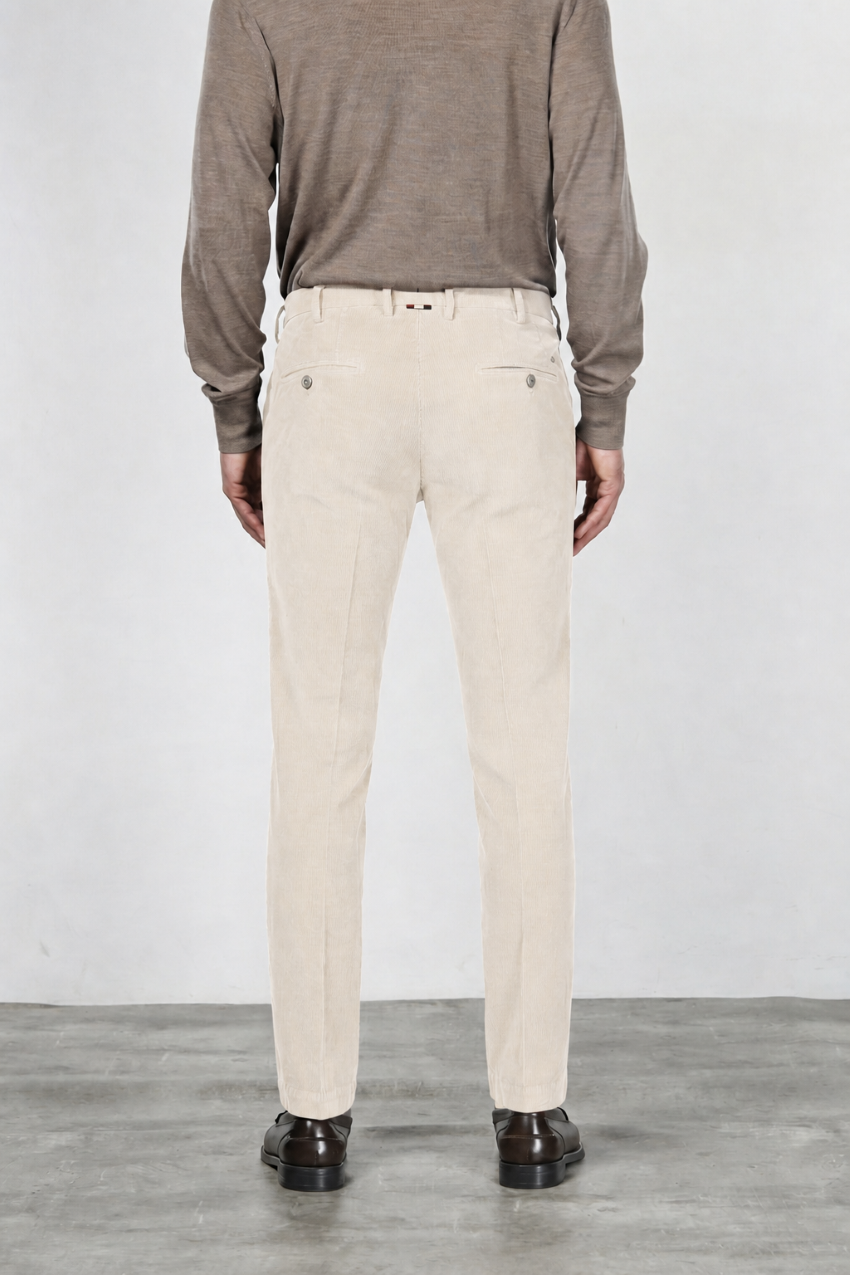 New York pantalon chino homme en velours 2000 raies stretch regular fit ①
