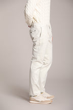 Foto 4 New York Time 1 Pinces pantalone chino uomo in gabardina regular fit