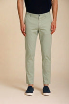 Milano pantalon chino homme en gabardine stretch extra slim fit ①