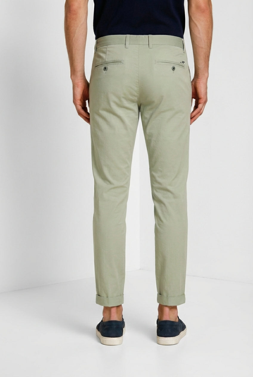 Milano Herren Chino Hose aus Gabardine Stretch extra slim fit ①