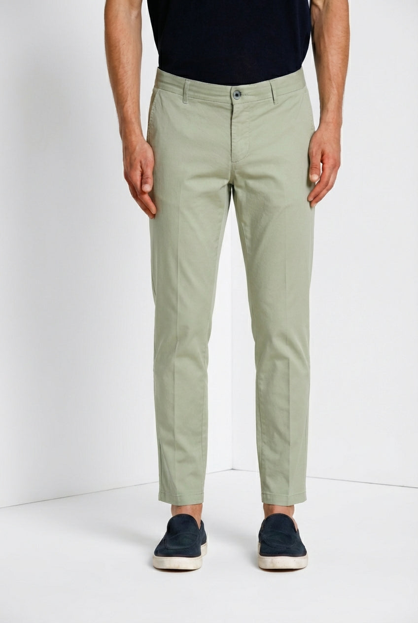 Milano Herren Chino Hose aus Gabardine Stretch extra slim fit ①