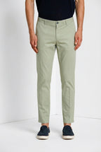 Milano Herren Chino Hose aus Gabardine Stretch extra slim fit ①