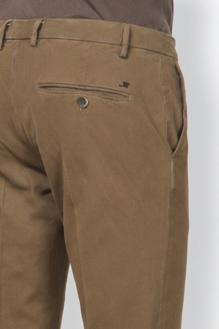 Milano pantalone chino uomo in gabardina stretch extra slim fit ①