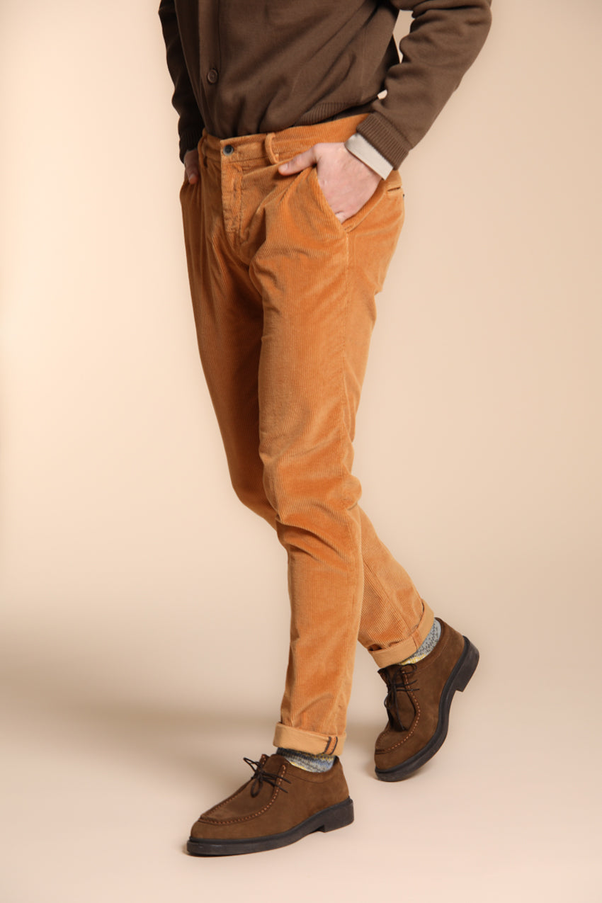 Milano Herren Chinohose aus 500-Linien-Velours extra slim fit
