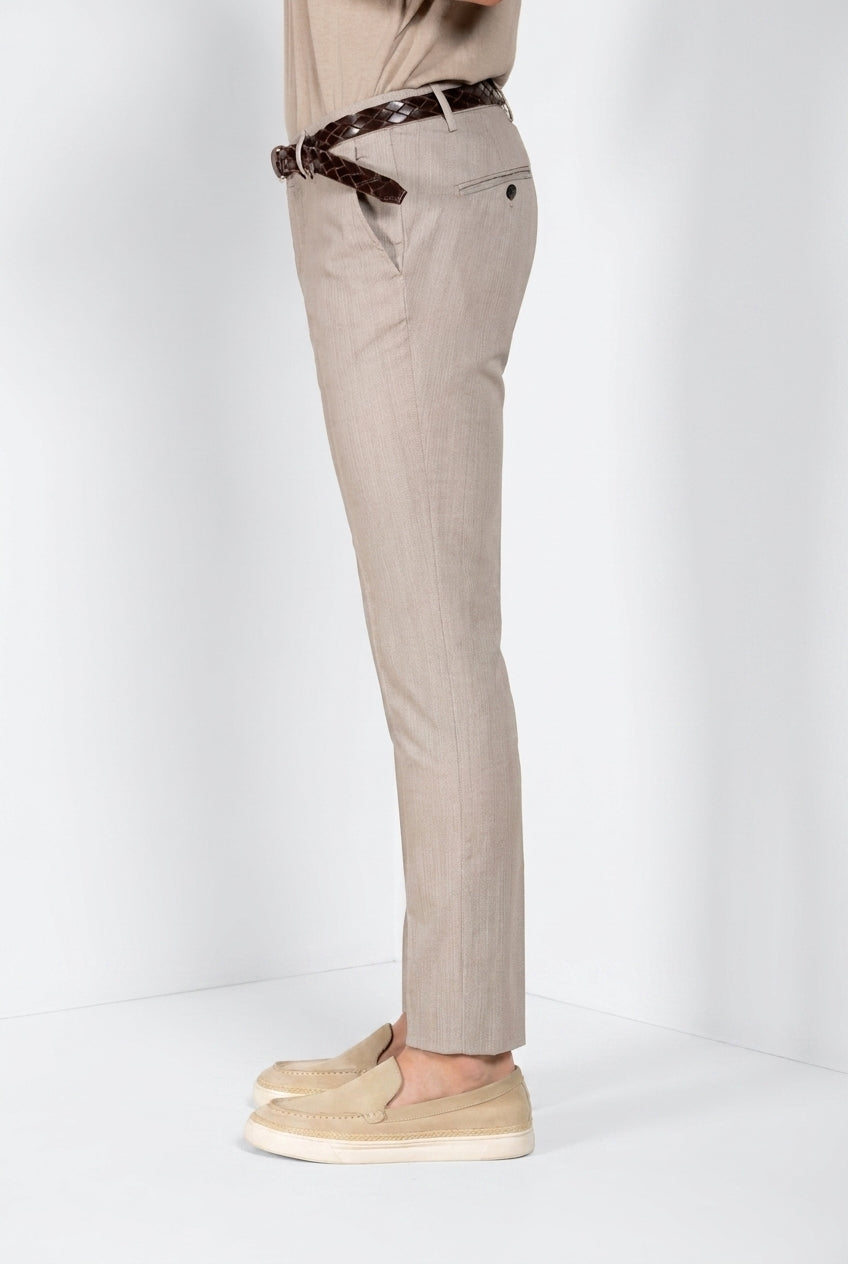 Milano pantalón chino hombre en espiga extra slim fit
