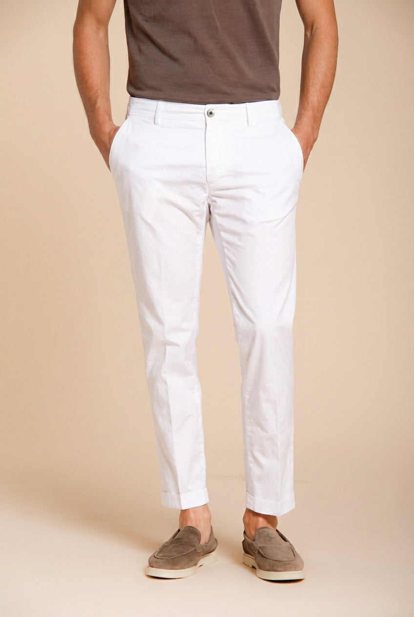 Milano pantalon chino homme en gabardine stretch extra slim fit ①