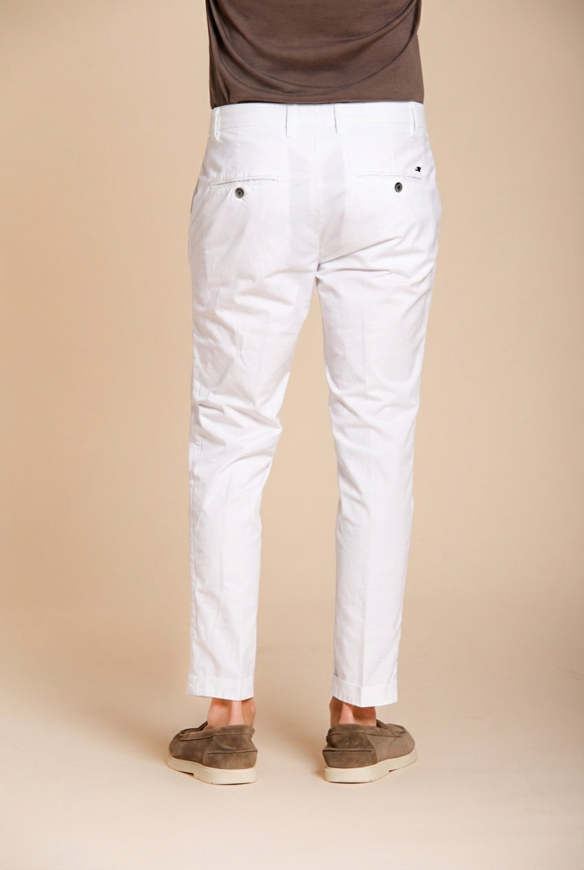 Milano pantalon chino homme en gabardine stretch extra slim fit ①