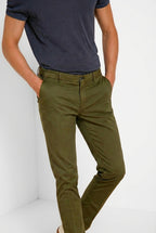 Milano Herren Chino Hose aus Stretch-Gabardine extra slim fit ①