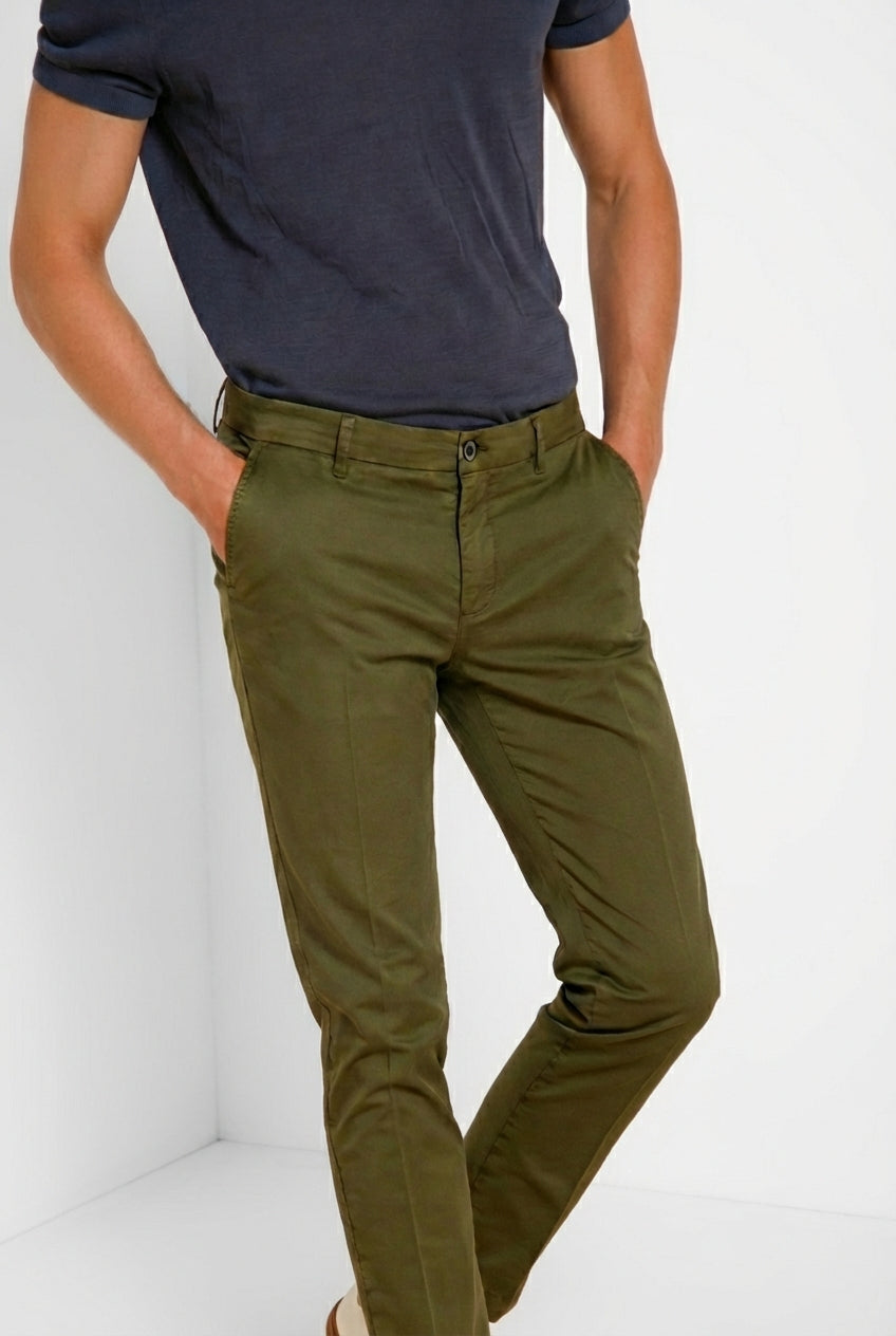 Milano Herren Chino Hose aus Stretch-Gabardine extra slim fit ①